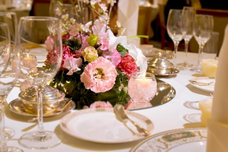 結婚式費用の相場って 内訳や自己負担額から かしこく節約するポイントまで ココナラマガジン