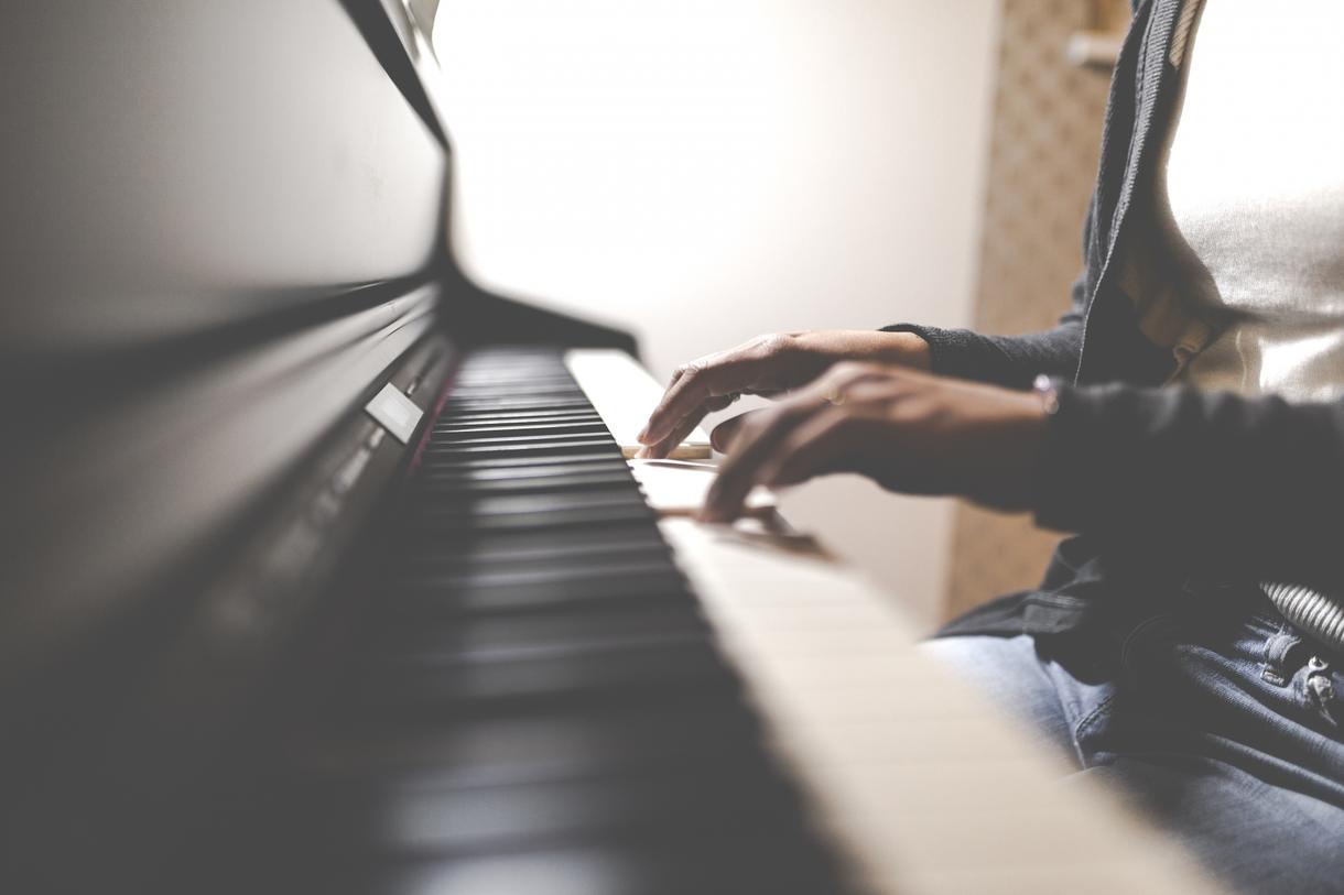 あなたの鼻歌から曲を作ります 鼻歌とかでメロディーはできるけど曲が作れない方にオススメ!