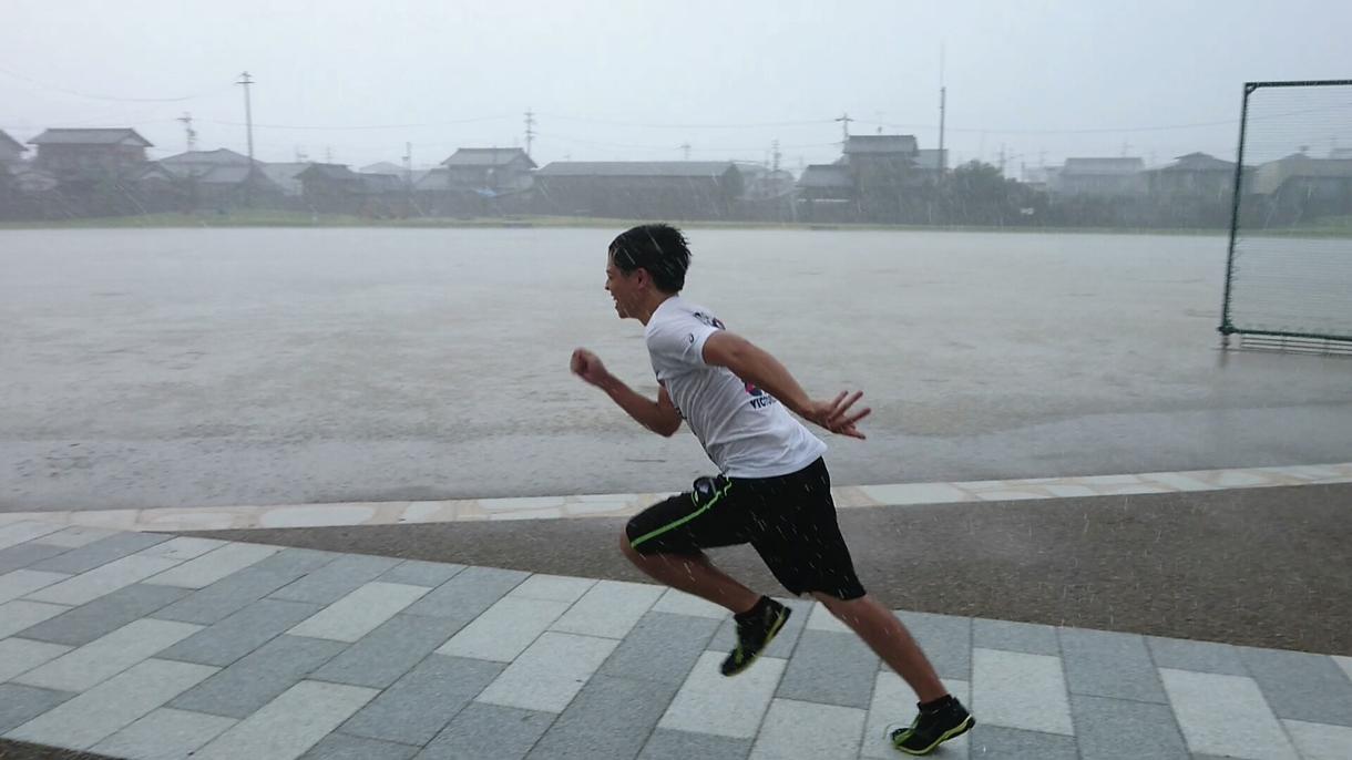100m走で後半の失速を抑える方法を教えます 全国大会経験者があなたのレース後半の走りをアドバイスします