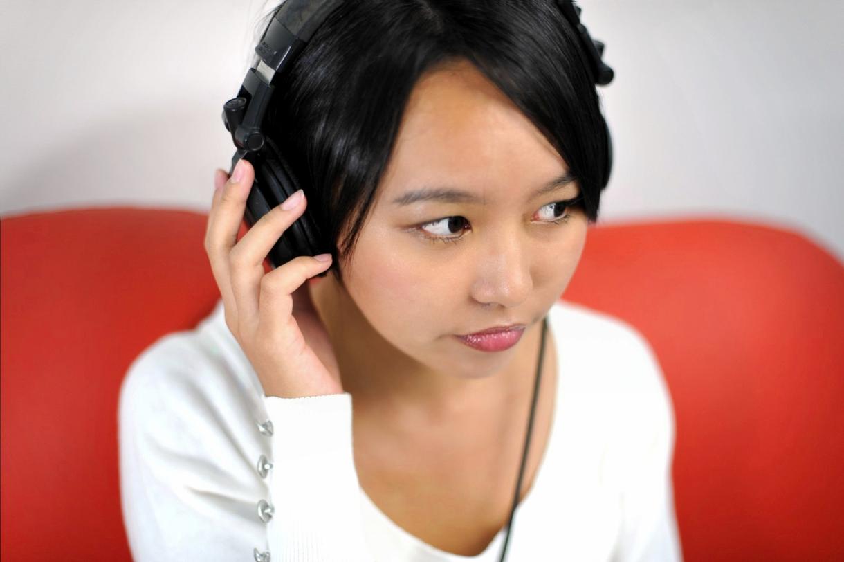 音源のノイズを除去いたします プロのエンジニアが丁寧にノイズ除去を行います♪