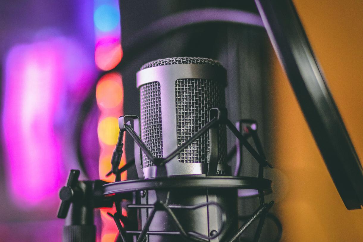 歌ってみたミックス、あなたの歌声輝かせます 多数のアニソンを世に送り出してきた音楽家がミックスします!