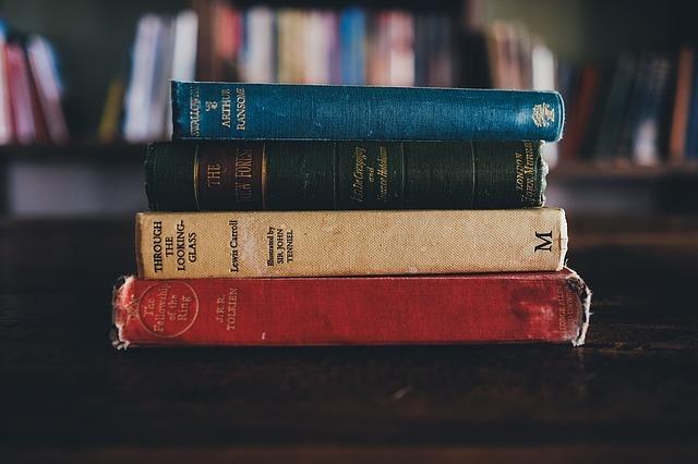 年700冊の読書家がおすすめの本3冊を教えます あなたの話を聞いて、あなたにピッタリの本を3冊紹介します