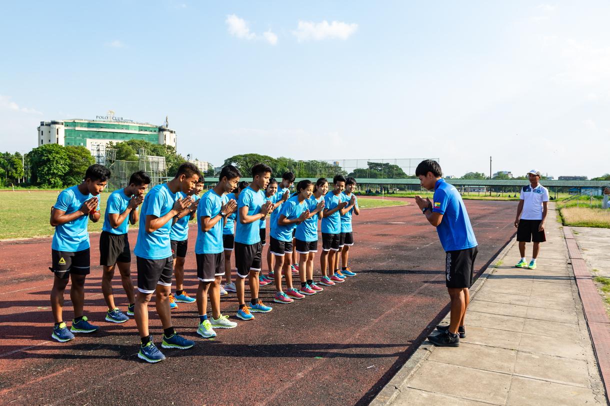 海外で陸上指導経験有 トレーニングの支援をします 陸上の基礎カリキュラム策定から跳躍・短距離の専門的指導を支援 スポーツレッスン