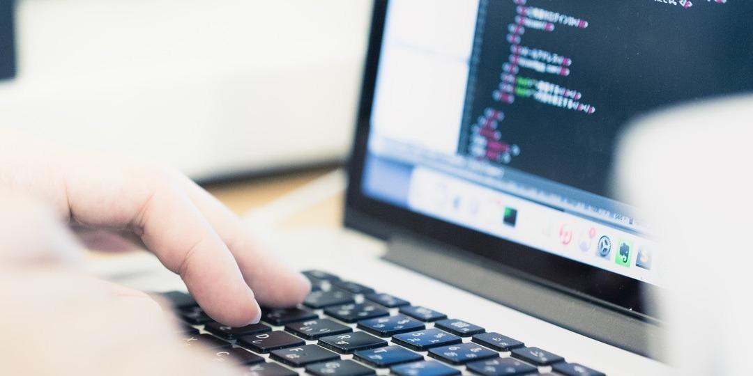 現役新人コーダーがコーディングのお手伝いします 実務で得た知識をつかって、コーディングのお手伝いいたします。