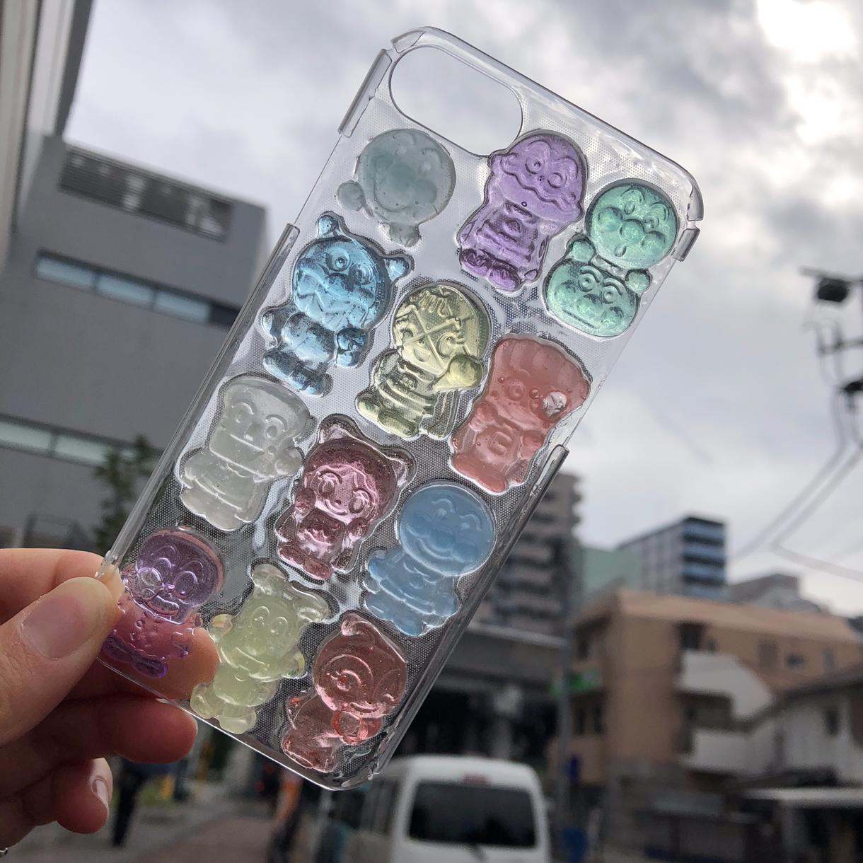 iPhoneケース作ります 周りとかぶらなくて可愛いものが好きな方!