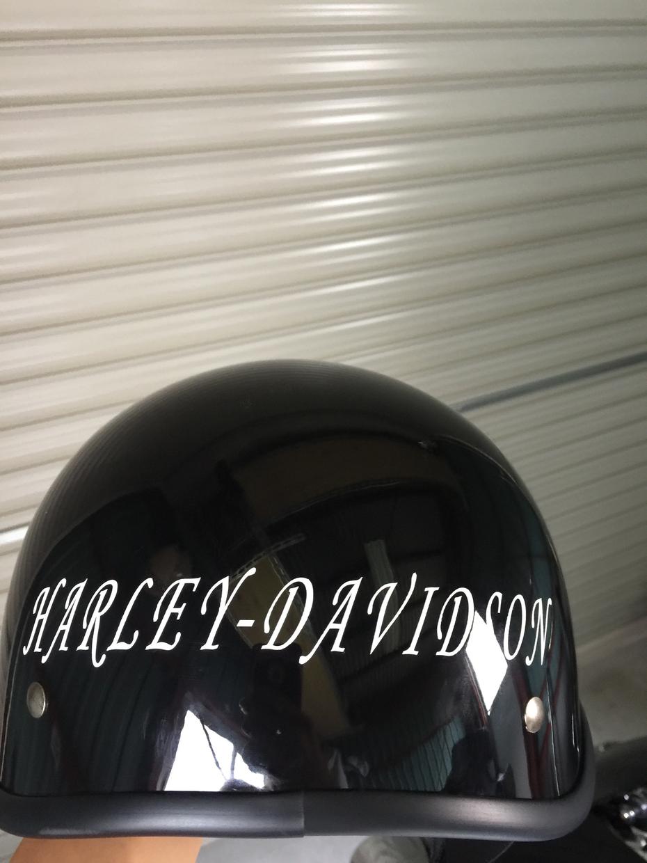 カッテングシート作ります 車・バイク・ヘルメットなどにも貼れます