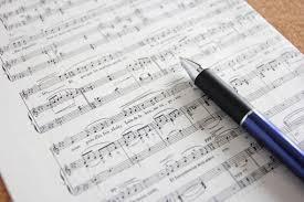 ピアノでオリジナル音源を作曲します 鼻歌や歌詞のみもOK。美しいピアノ音源に仕上げます。