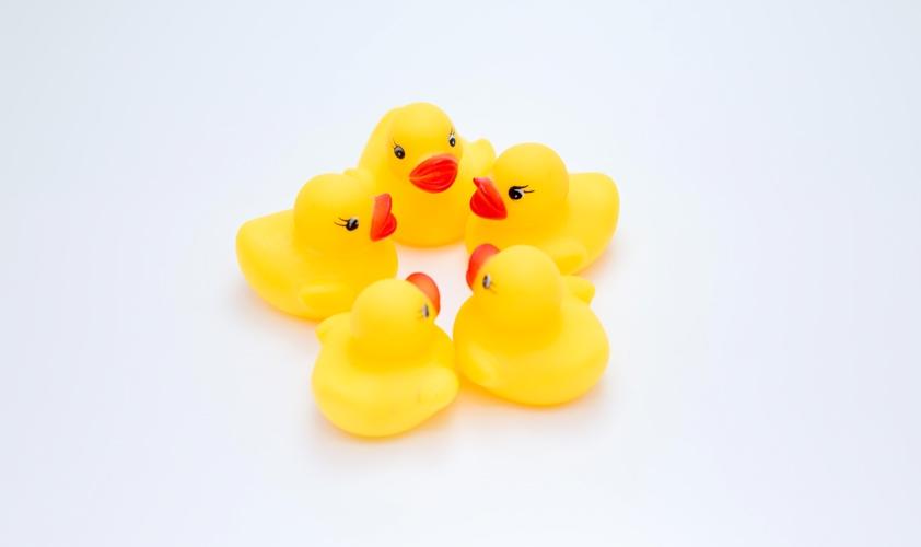 4枚のスライドで可愛い自己紹介を作成します!