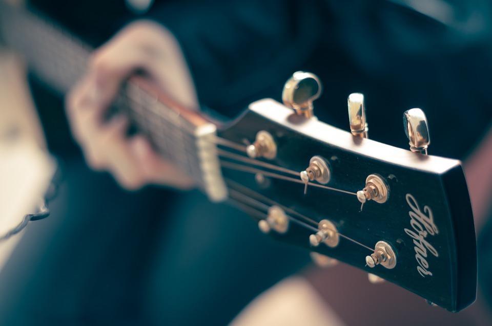 あなたが書いた歌詞を素敵な楽曲に！ 歌詞、歌詞の原案にオリジナル曲 ...