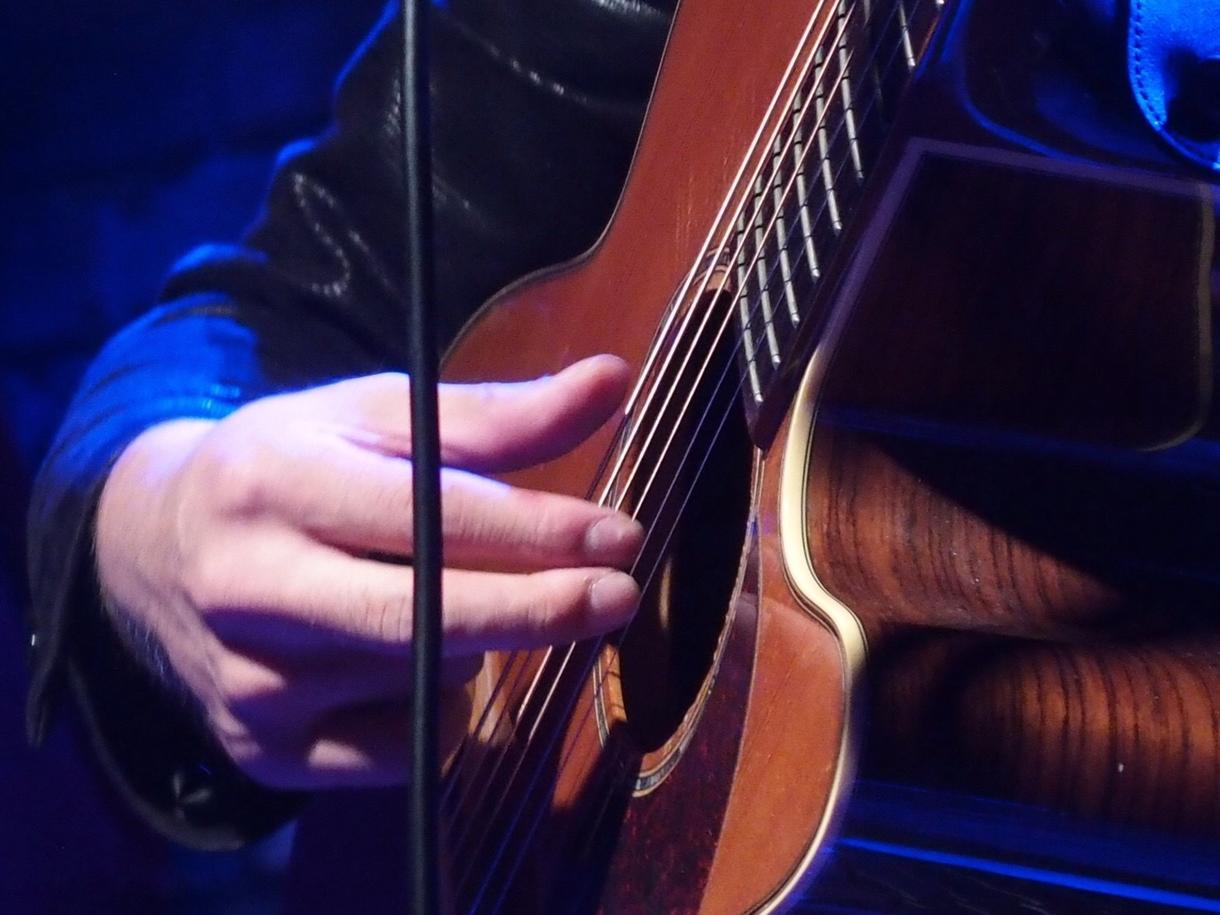 音楽初心者の方へ、サポート致します アーティスト提供、リリース実績のあるスキルをご提供します