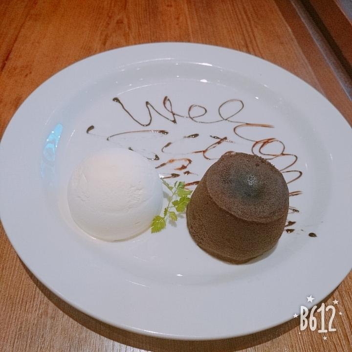 スマホで30秒のミニスライドショーを作ります お誕生日、記念日、クリスマス、SNS、思い出