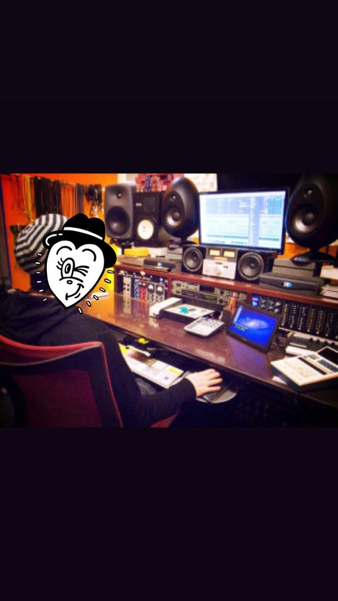 要望に応じて作詞・作曲・編曲・MIXします 広告や動画制作でのBGM、自分の為の歌が欲しいそんなあなたへ