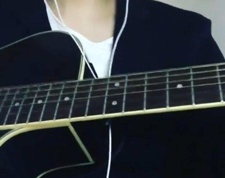 作曲いたします 歌詞を書いたけどメロディーが、そんなあなたに!