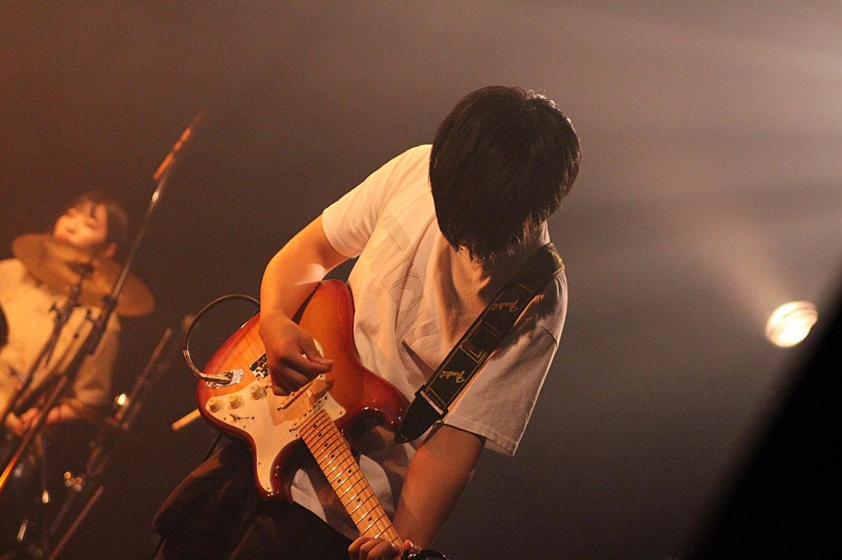 ギターの音作りについて、相談お受けします ライブハウスやスタジオでのギターの音作りの相談にのります。