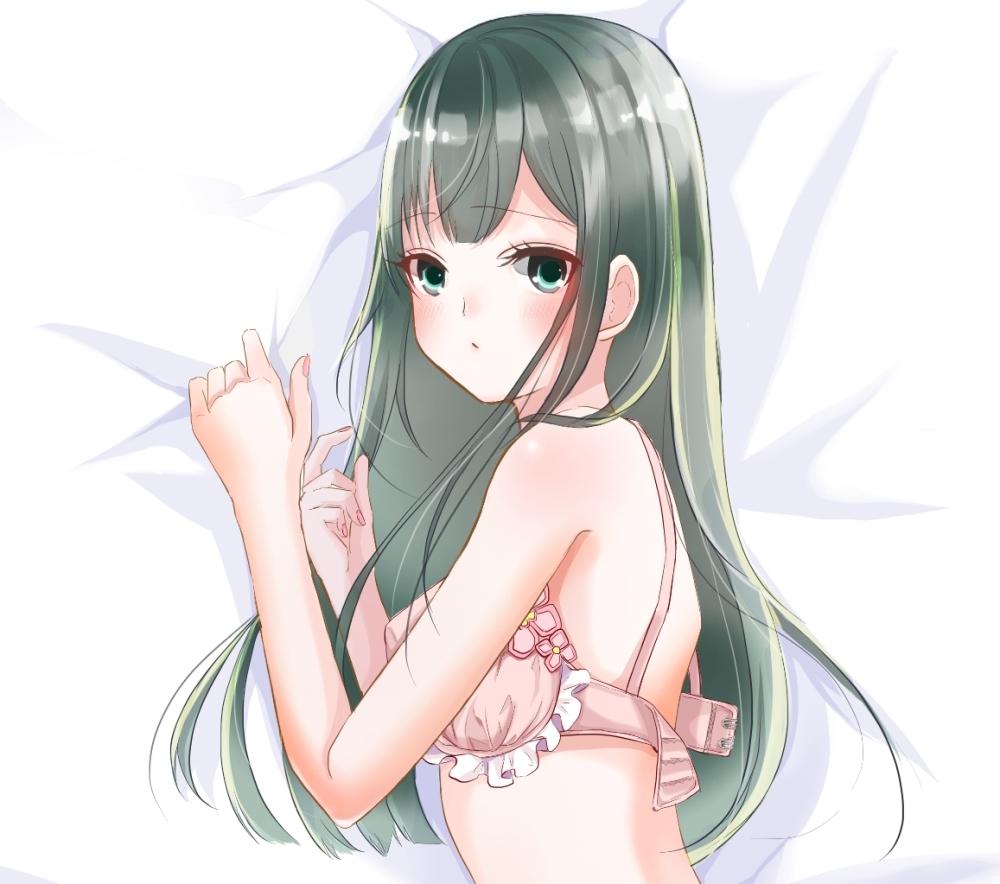 抱き枕カバーイラスト制作します 個人鑑賞用・商用・二次創作OKです