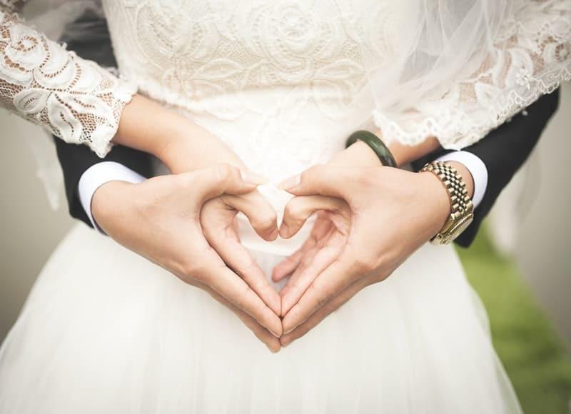 訴求力の高い恋愛・婚活系のLP制作します 婚活のプロが購買意欲をそそるLPを制作し売上に直結させます