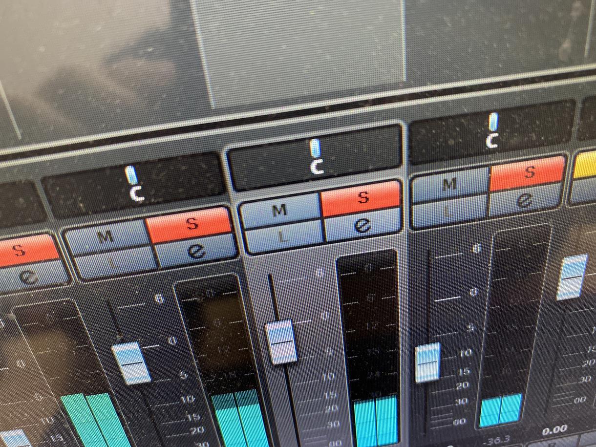 これで歌い手に!あなたの音源mixします 安価であなたの魅力を引き出す音源に仕上げます!