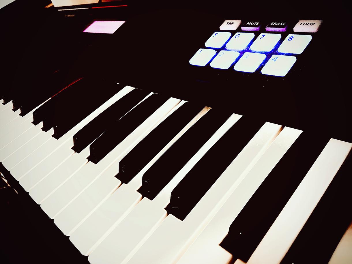 音楽(歌モノ、インスト、編曲)作ります 自分の曲が欲しい方必見です!!