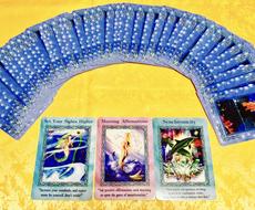 カードからハイヤーセルフのメッセージをお伝えします 魂が求める本来の光の輝きへと導きます オラクルカード エンジェルカード ココナラ