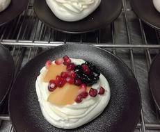 外サクッ 中マシュマロのパブロバレシピ教えます ご家庭でもプロの味が作れます 初心者でも大丈夫 料理 レシピ お店の相談 ココナラ