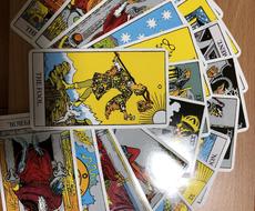 耳障りの良いタロット占いさせて頂きます タロット占いをちゃんとやります 結果を耳障りよく解釈します タロット占い ココナラ