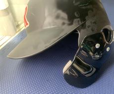 野球のフェイスガードの取り付け方法を説明します Cフラップ フェイスガード の取り付け方法をご紹介します スポーツ アウトドア ココナラ