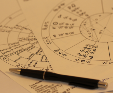 西洋 月相 宿曜で出生ホロスコープを紐解きます 10個の天体 月相 宿曜からあなただけの可能性をみていきます 総合運 ココナラ