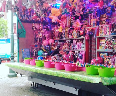 現役魔女が開運フランス語のお名前お作りします フランス人 ベルギーアーティスト 現役の魔女のコラボです コピーライティング ココナラ