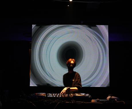 オリジナルのedm音源や盛り上がるbgmを作ります シーンに見合ったオリジナル音源れます 作曲 編曲 アレンジ ココナラ