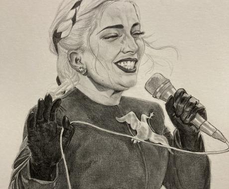 写真 人物 を模写して鉛筆画に仕上げます 思い出の写真を絵画として飾りたい方 プレゼントしたい方へ 似顔絵作成 ココナラ