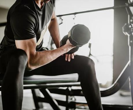 目的に合わせた自宅筋トレメニューを作成します 何をしたら良いかわからない人へ器具なし宅トレプランを提案 ダイエット エクササイズの相談 ココナラ