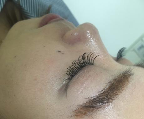 プロの まつ毛エクステ施術者 にすぐなれます まつ毛エクステのプロに1週間でなる方法 6月28日まで メイク スキンケアの相談 ココナラ