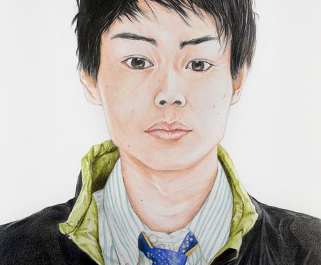 色鉛筆でリアルタッチな似顔絵を描きます 写真を超えた貴方だけの特別な一枚を描きます 似顔絵作成 ココナラ