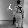 Dee_fly
