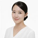 真衣｜介護・健康・看護師キャリア支援