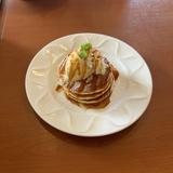 鶴田まこと