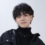 秋月春璃