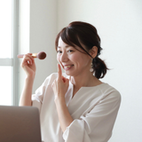まゆみ ／ 楽しくわかりやすいメイク講師