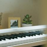 Rina_piano
