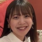 現役SNSマーケター l ayaka
