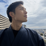 手相占い師　レン