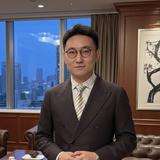 謝龍駿鋒