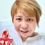 ツカムラ　アキコ