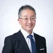 横内 秀一