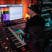 SYNC TONE MUSIC