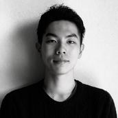 佐藤 駿　デザイナー