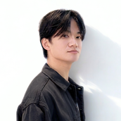 とみ｜Studio修正、ロゴ｜丁寧取引