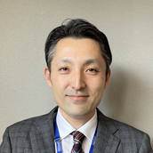 南出　ミドル世代の生存戦略