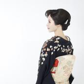 銀座高級クラブのママ さくら