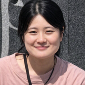 에미現役韓日通訳者